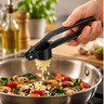 GEFU presa za bijeli luk PRESSO, crna / 89524