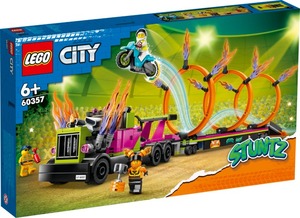 LEGO Kamion za vratolomije s vatrenim obručima 60357