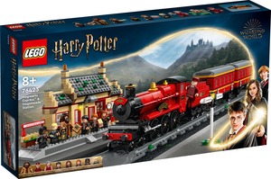 LEGO® Harry Potter TM Hogwarts Express™ i postaja Hogsmeade™ 76423