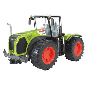 Bruder traktor Class Xerion