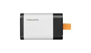 FISKARS akumulator Li-ion, 12V, 4,0Ah, USB-C punjenje, vrijeme punjenja do 2.5h