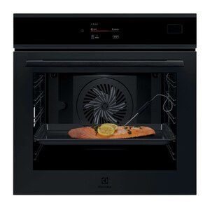 Electrolux pećnica  EOB9S3XT