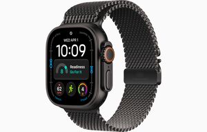 Apple Watch Ultra 4, MJAU4PM/A, GPS + Cellular 49mm S Black Titanium Case with Black Titanium Milanese Loop, pametni sat