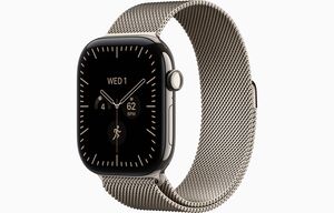 Apple Watch Series 12, MJGP4WF/A,  GPS + Cellular 46mm S/M Natural Titanium Case with Natural Milanese Loop, pametni sat