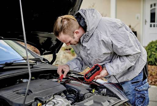 EINHELL punjač akumulatora CE-BC 2 M - 12 V, 1-2 A