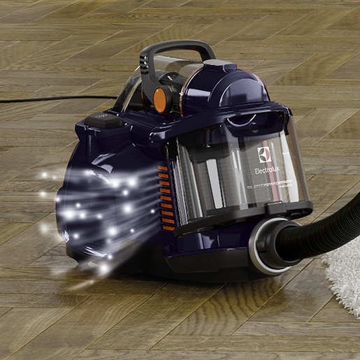 Electrolux usisavač ESPC71DB SilentPerformer Cyclonic