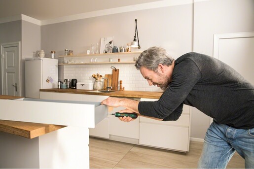 BOSCH akumulatorski izvijač Push Drive 3,6V 1,5Ah