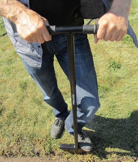 FISKARS trimer za rubove travnjaka Solid 230mm