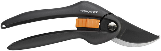 FISKARS vrtne mimoilazne škare SingleStep P26 208mm