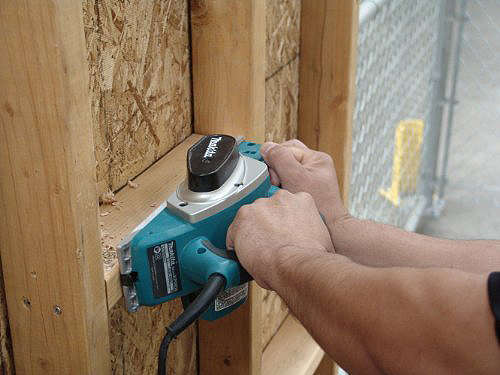 MAKITA blanja KP0800 (82mm, 620W)