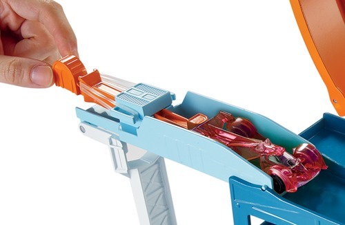 Hot Wheels staza s krugom