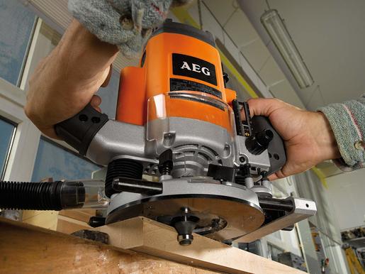 AEG glodalica za drvo OF 2050 E