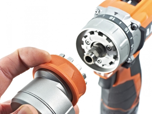 AEG akumulatorska bušilica BBS12C2LI 202C - 2 akumulatora 1.5 Ah, punjač, kofer + 2 dodatne glave