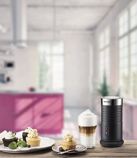 Grundig aparat za izradu pjene MF5260