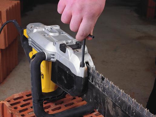 DEWALT alligator pila za ciglu/siporex 43 cm - DWE398