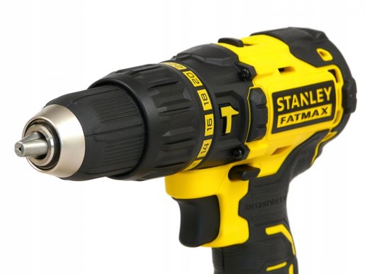 STANLEY akumulatorska udarna bušilica 18 V, 2 akumulatora, punjač, kofer - FMC628C2K