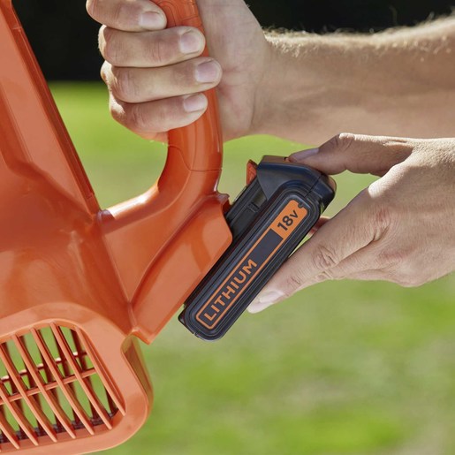 BLACK & DECKER akumulatorski puhač za lišče 18V, 1 akumulator, punjač - BCBL200L