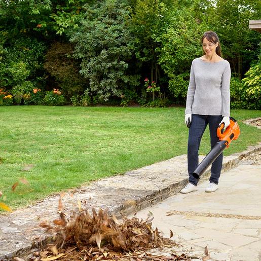 BLACK & DECKER akumulatorski puhač za lišče 18V, 1 akumulator, punjač - BCBL200L