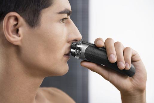 BRAUN aparat za brijanje 3020 crni