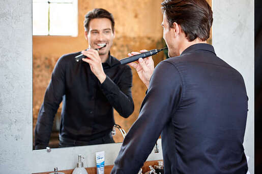 Philips Sonicare DiamondClean električna četkica HX9334/41