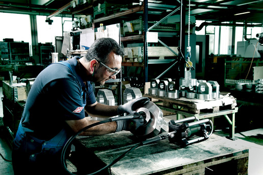 METABO ravna brusilica GE 710 PLUS - 710 W