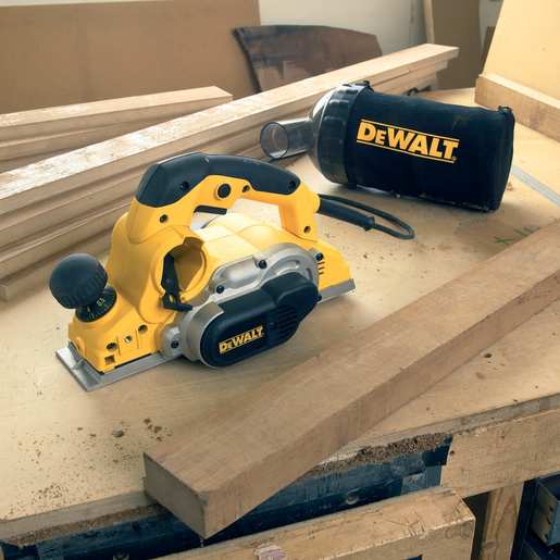 DEWALT blanja 1050 W - D26500
