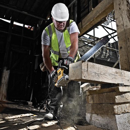 DEWALT aligator pila DWE397 1700 W, 43 cm