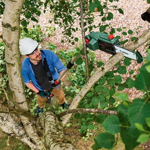 BOSCH akumulatorska teleskopska lančana pila UniversalChainPole 18 - SAMO ALAT