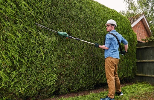 BOSCH akumulatorske škare za živicu UniversalHedgePole 18 - SAMO ALAT