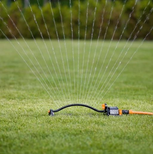 FISKARS prskalica oscilacijska sa 17 mlaznica