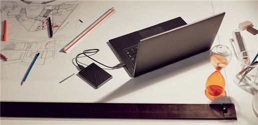 Vanjski tvrdi disk WD My Passport™ USB 3.2 Red 2TB