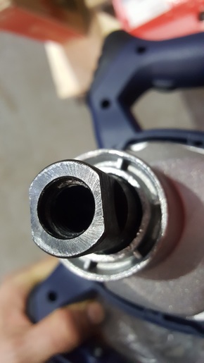 Praktik Tools mješač za boju 1200 W - fi 120 mm - 590mm - uključena spirala //PT7120//_ISPROBAN