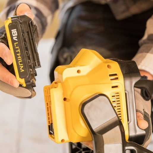 STANLEY FATMAX akumulatorska led svjetiljka 18V - FMCL001B SAMO ALAT bez baterije i punjača