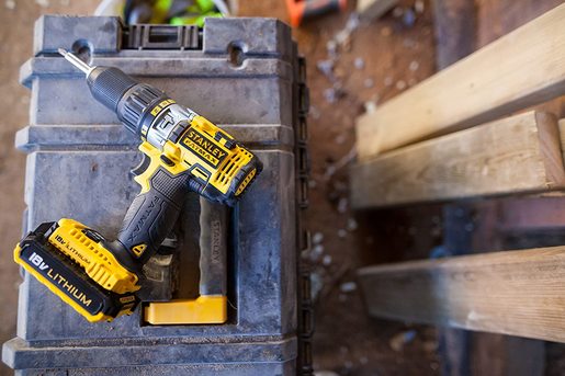 STANLEY FATMAX akumulatorska udarna bušilica 18V 2x1,3Ah - FMC626C2K