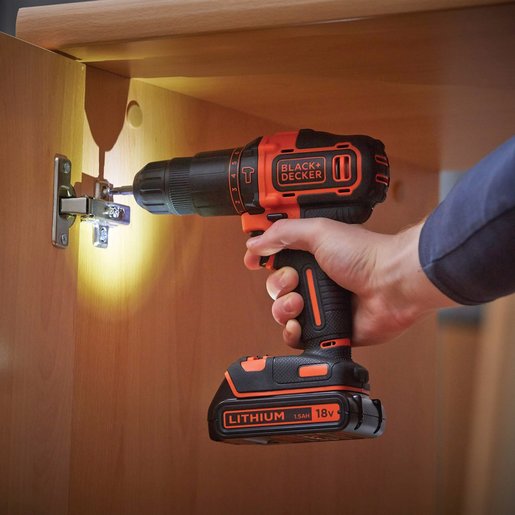 BLACK & DECKER akumulatorska udarna bušilica + pribor 18V 1x1,5Ah - BDCHD18S1KA