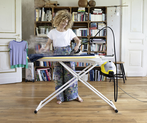 KARCHER  parni čistač i pegla za rublje SC 4 EasyFix Iron