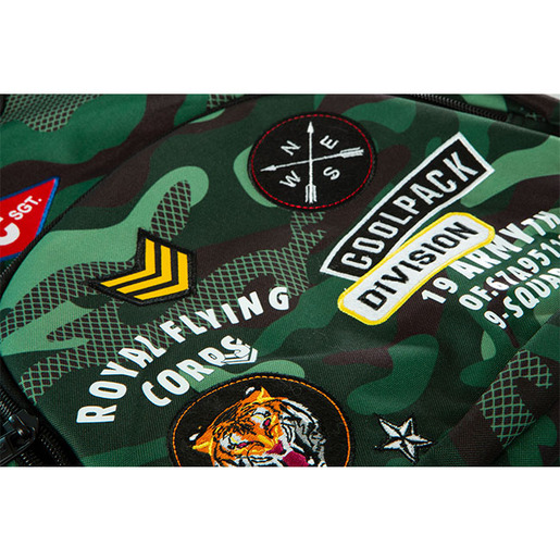 Školski ruksak Bentley Camo Green Badges CoolPack