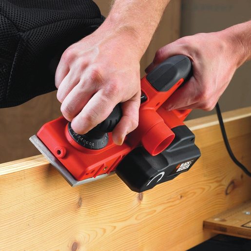 BLACK & DECKER blanja KW750K