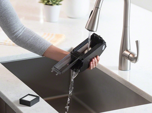 iRobot robotski usisavač Roomba e6198