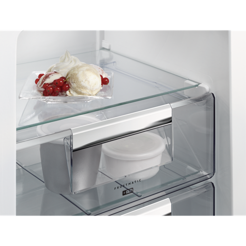 AEG hladnjak SCE81816TS