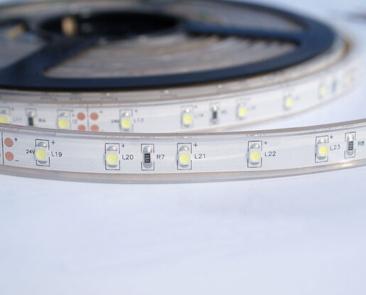 X-LIGHT LED traka SMD3528 MK3 60 LED/m, 4.8W/m 24V hladna bijela IP-68 6000K, 1m