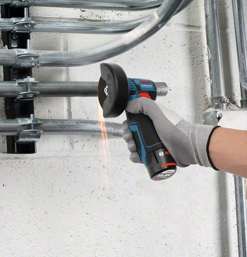 BOSCH Professional akumulatorska kutna brusilica GWS 12V-76 + 2 x GBA 12V 3,0 Ah