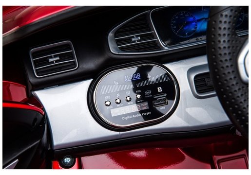 Licencirani automobil na akumulator Mercedes GLE 450 crveni