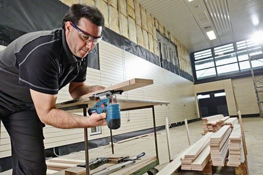 BOSCH Professional akumulatorska ubodna pila GST 10.8V-LI  - SAMO ALAT