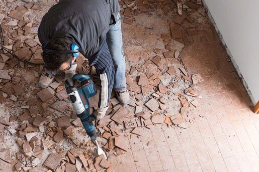 BOSCH Professional udarni čekić s SDS-max sustavom GSH 7 VC