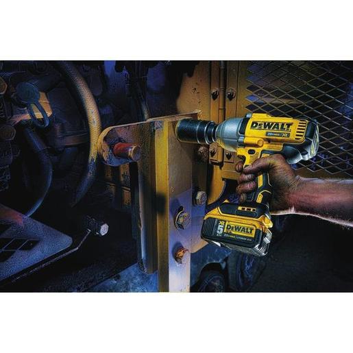 DEWALT udarni odvijač 18V XR 610W DCF899P2