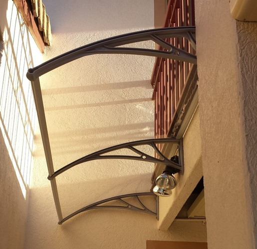 Nadstrešnica 100x120 cm