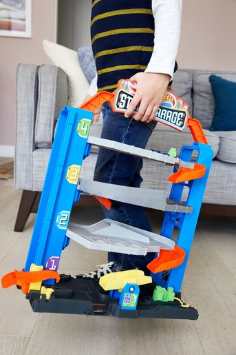 Hot Wheels garaža za skakanje i spuštanje