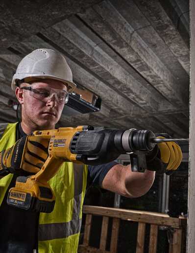 DEWALT akumulatorski udarni čekić SDS-plus 18V brushless motor DCH133N - SAMO ALAT