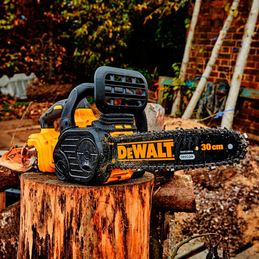 DEWALT akumulatoska lančana pila DCM565N - 18 V XR - SAMO ALAT